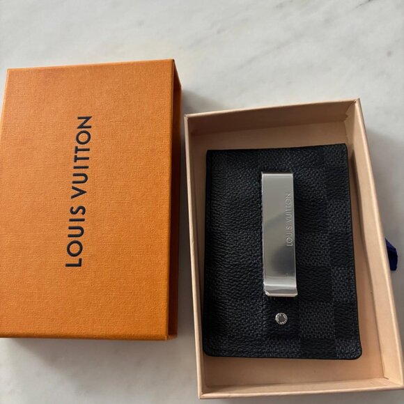 NEW- RARE - LOUIS VUITTON Graphite  Pince Card Holder With Bill Clip Silver - Picture 10 of 10